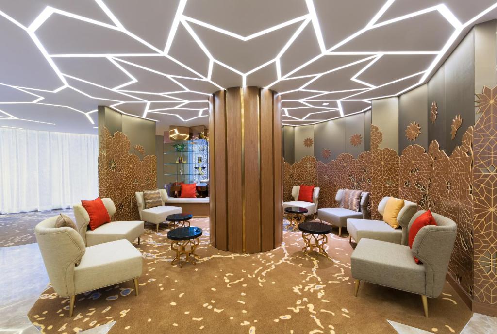 Crowne Plaza Dhaka Gulshan by IHG photo