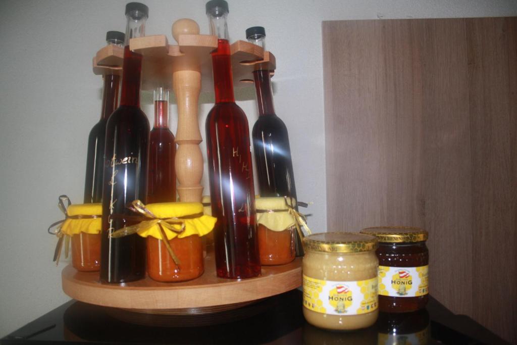 Nápoje v ubytovaní Zur Weinlaube
