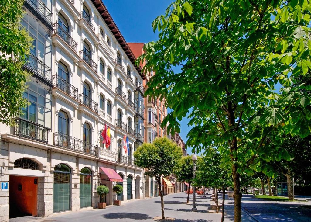 El barri de l'hotel o un barri que hi ha a prop