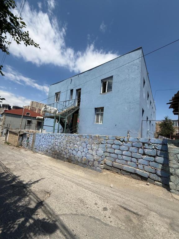 لابی و فضای عمومی Yasamal Hostel - تصویر ۵