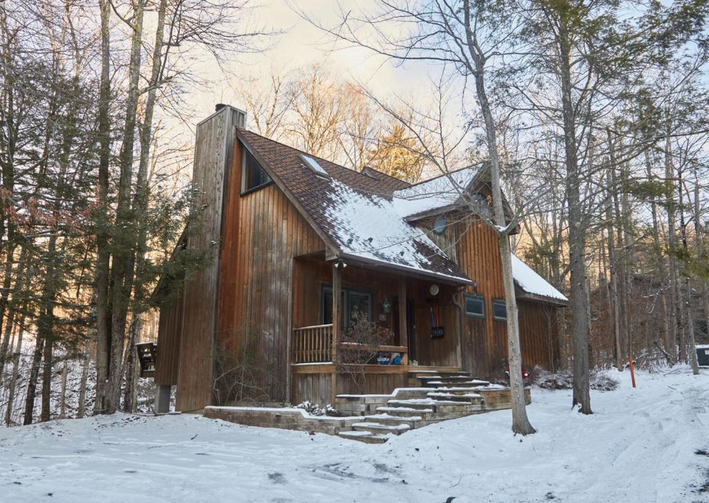 Gallery image of Rippling Waters close to Timberline ski slopes in Cortland