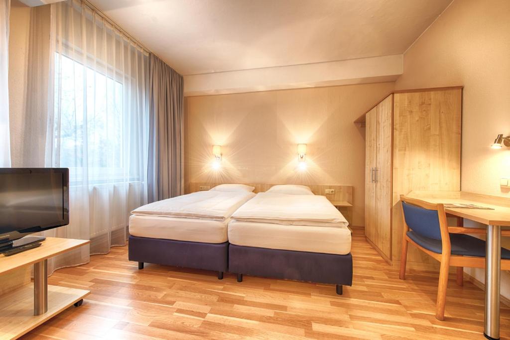 enjoy hotel Berlin City Messe - Resim 36