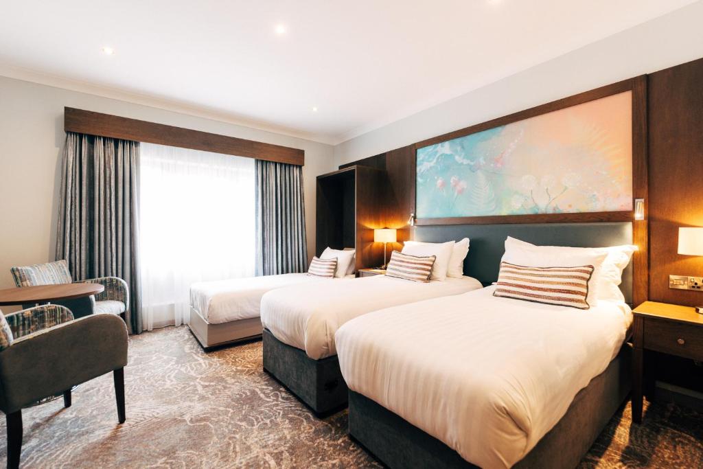 The Lodge Hotel - 