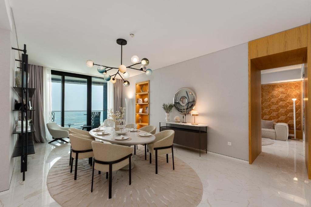 Address JBR Ain Dubai View, Jumeirah Beach Residence, Dubai Marina - Mint Stay