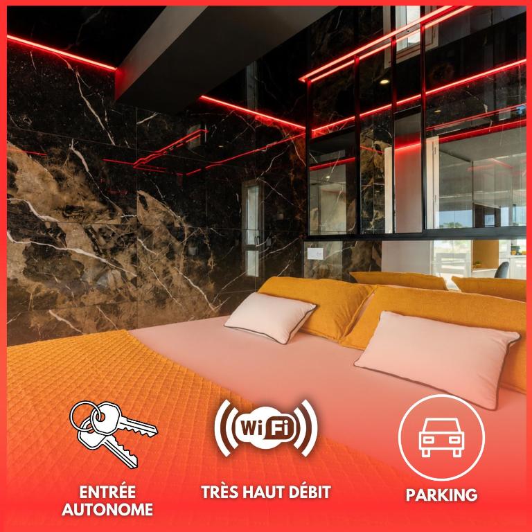 Insomnia appartement design vue port Village Naturiste