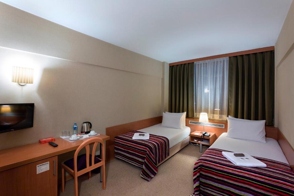 Kent Hotel - Standard -Doppel- Oder Zwillingszimmer