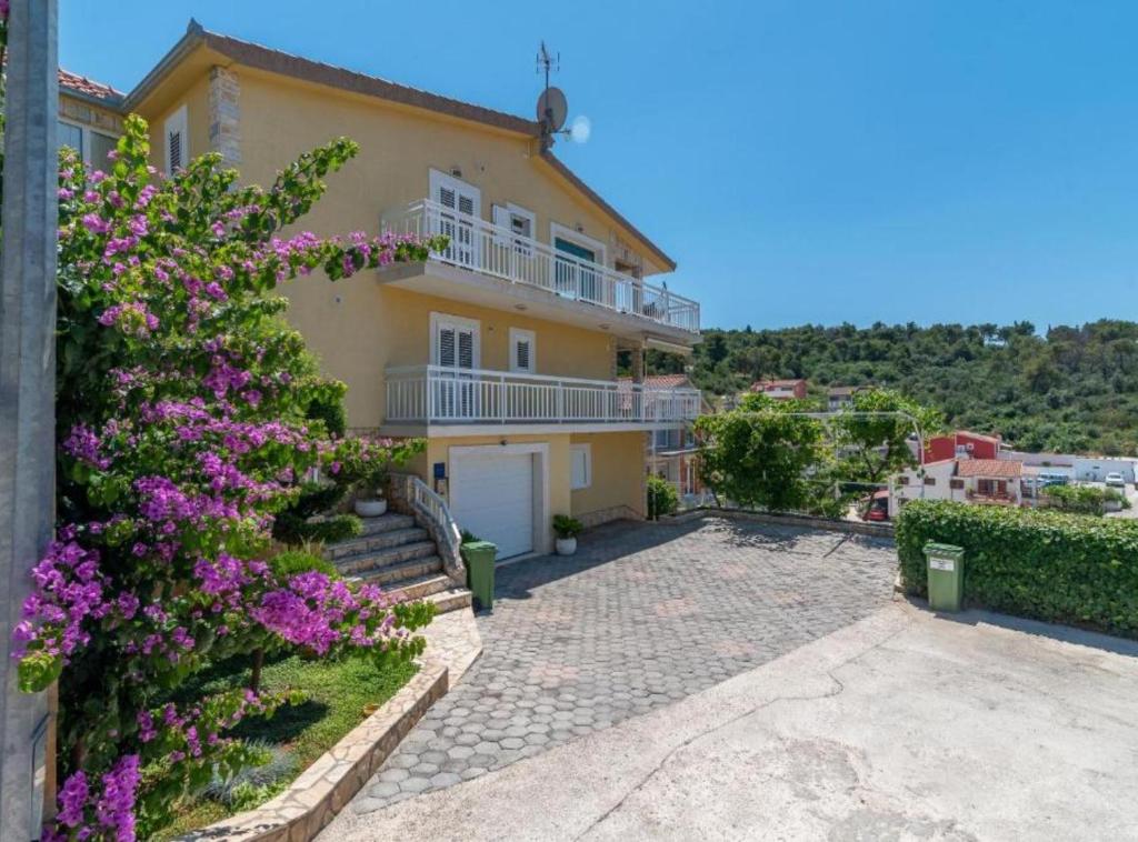 Villa Kapetan
