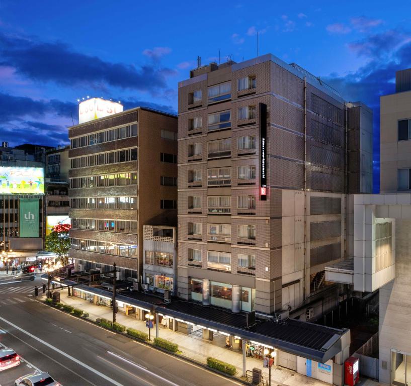 the b Kanazawa Katamachi