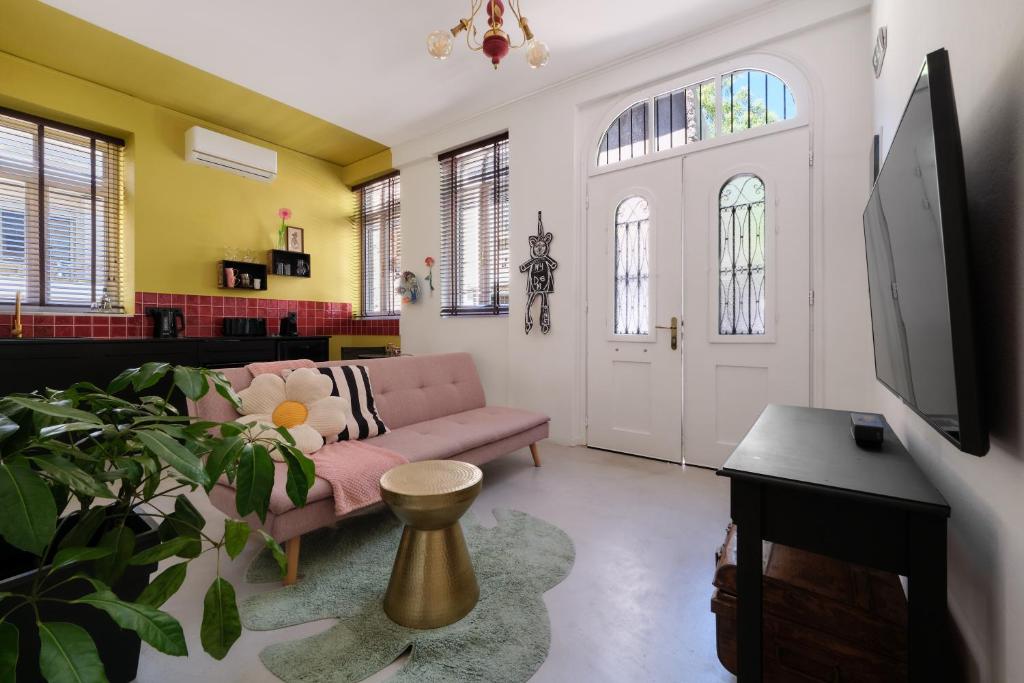 Travel Proud Panta Rei Plomari - Boutique Apartments - Appartement D'une Chambre Avec Jardin