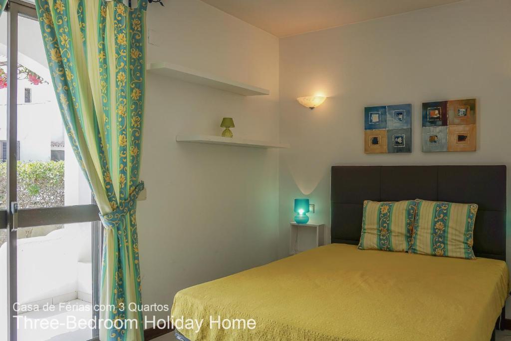 Akivillas Quarteira Relax - Three-Bedroom Holiday Home