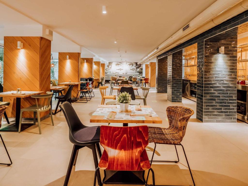 Ibis Styles Golden Sands Roomer Hotel