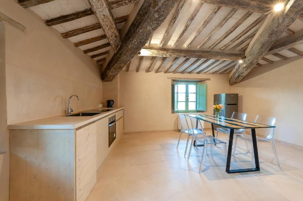 Borgo Colognola - Dimora Storica