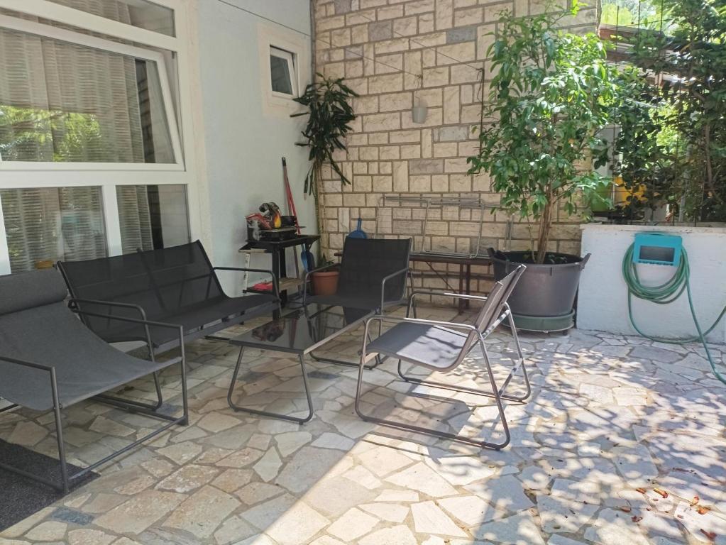 Cheapest big studio apartment with terrace direct to sandy beach