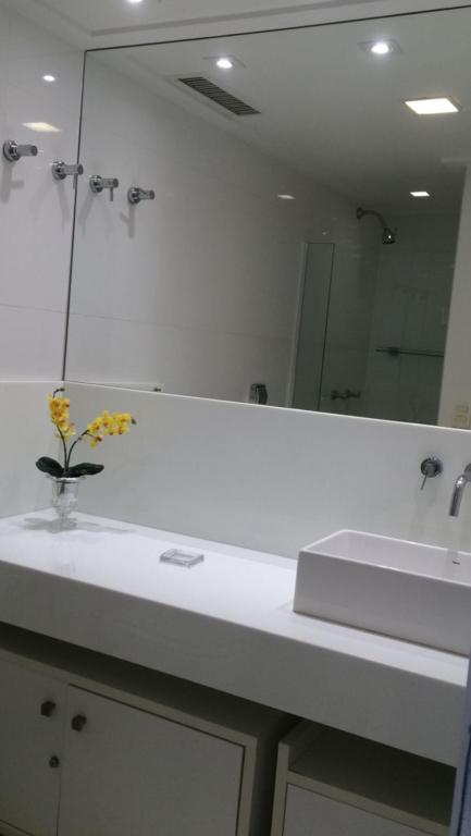  Lindo Apto em Ondina com Vista
