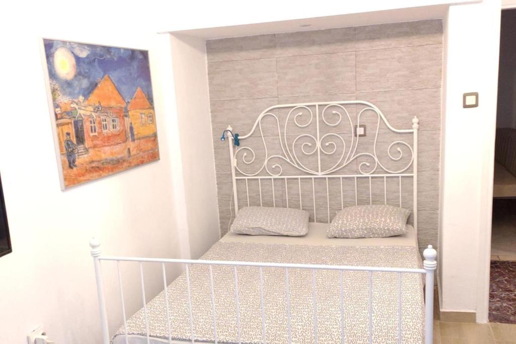 Apartment - Sleeps 5 - Parking - Balcony