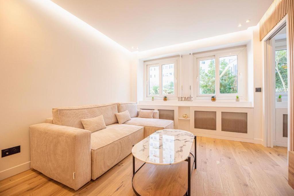 Beautiful Apartment in West Paris 16th