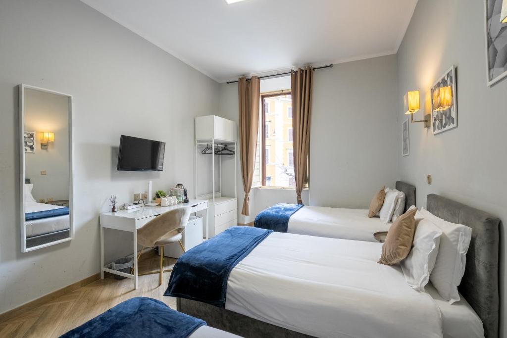 Giusi Rooms - Aetheria Esquilinus Guesthouse - Comfort Driepersoonskamer Met Douche