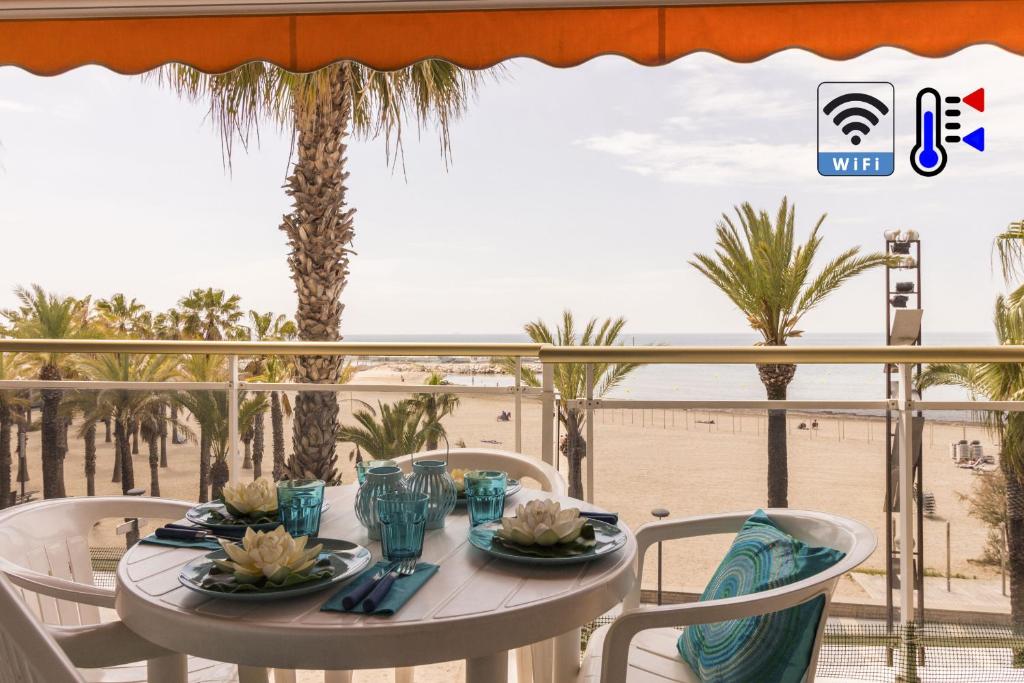 Maritim Cian Sea View