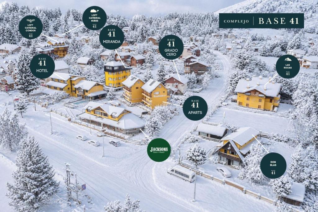 a map of a resort in the snow with the names of buildings at Complejo Base 41 in San Carlos de Bariloche
