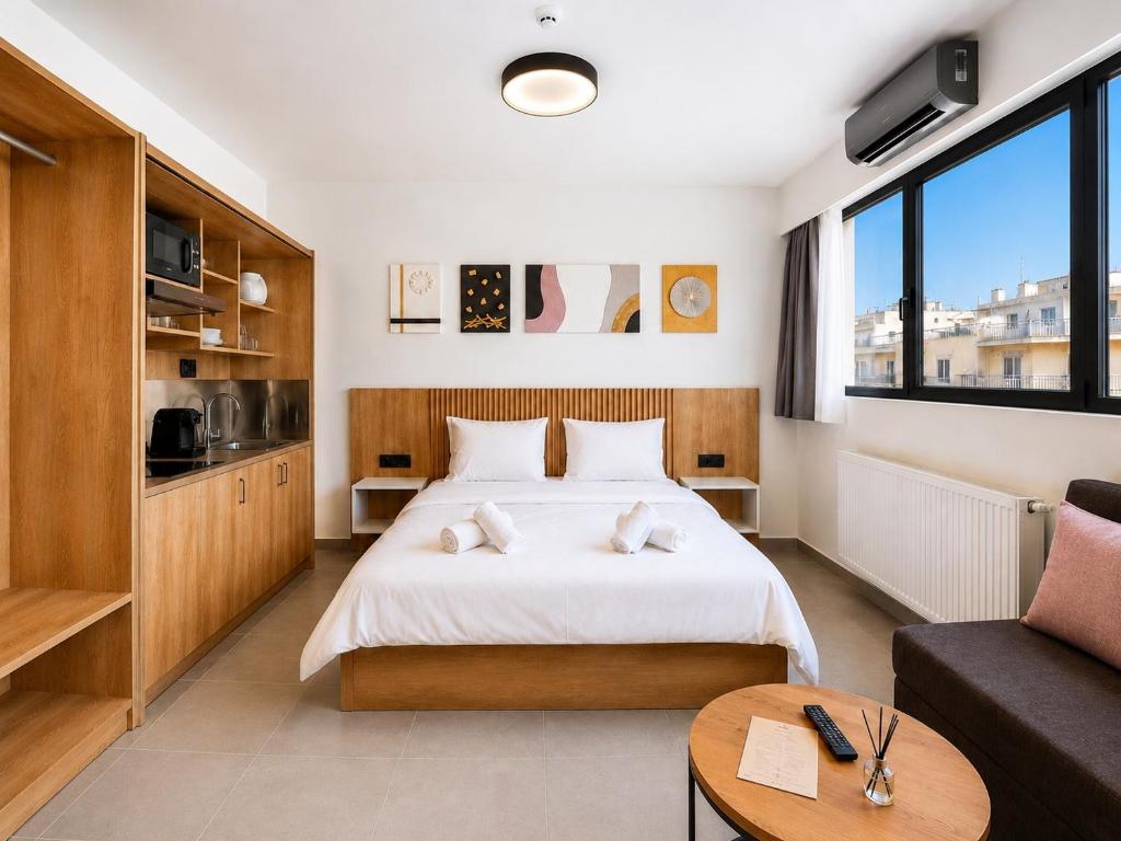 Prime Central Suites