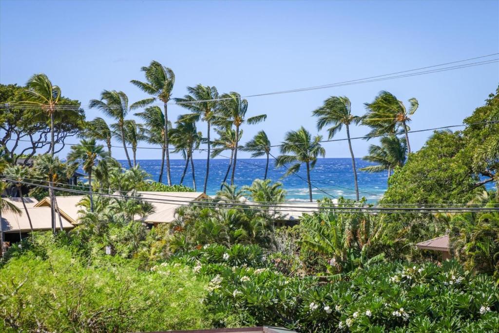 a view of the ocean from a resort at Puako Beach 309 Oceanview 3BR Condo in Waikoloa