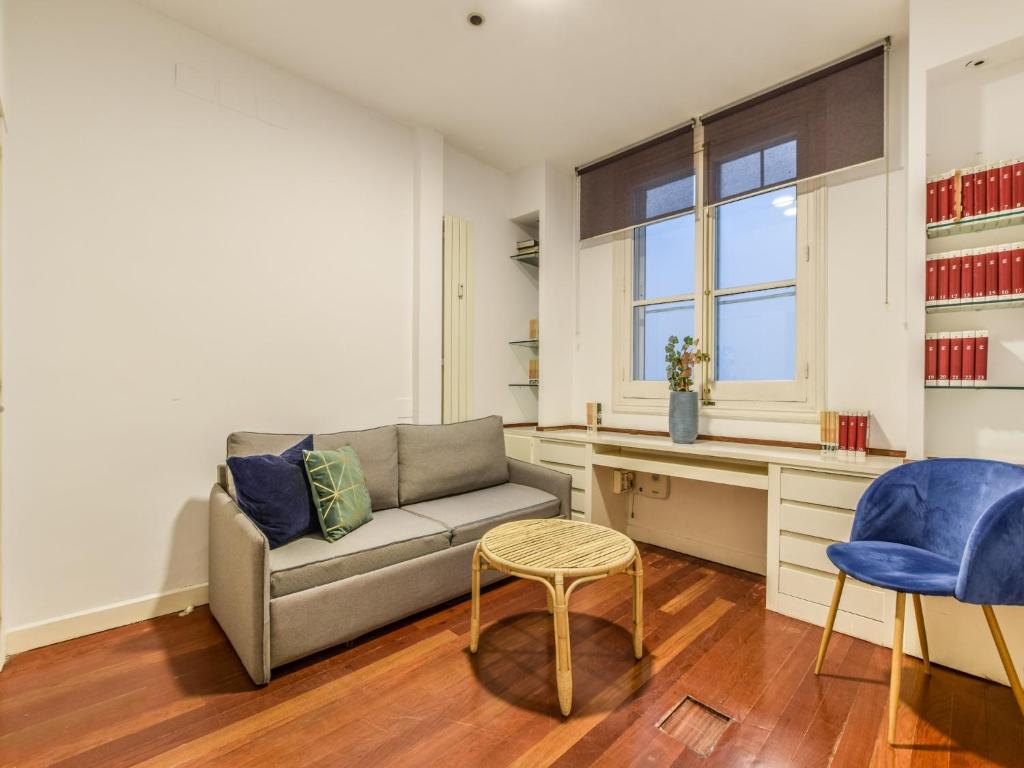 12-Guest Haven Near Metro
