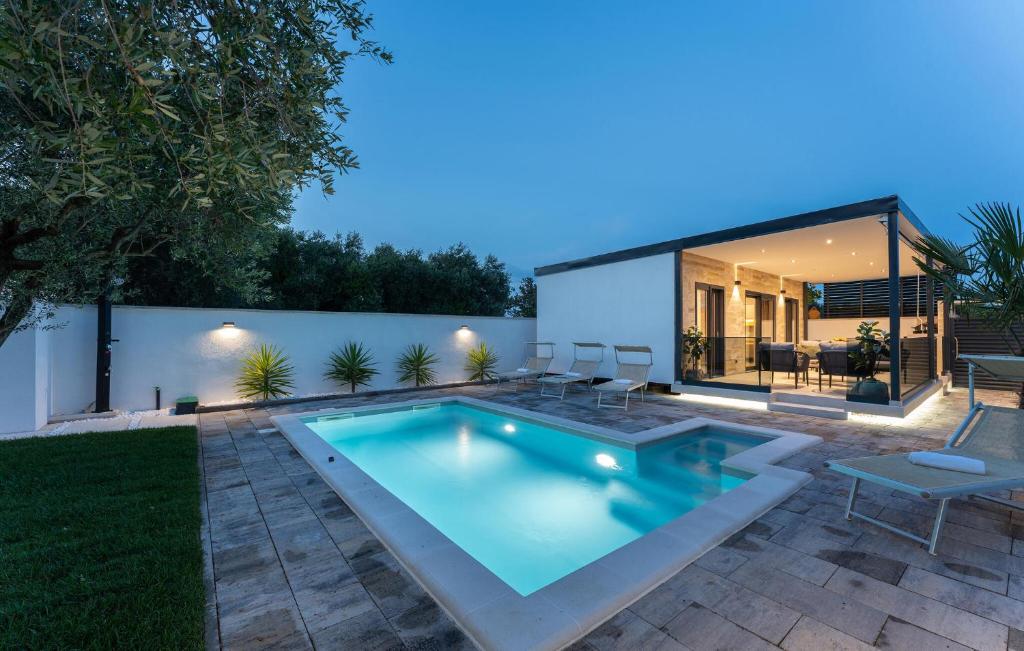Luxurious Home In Biograd