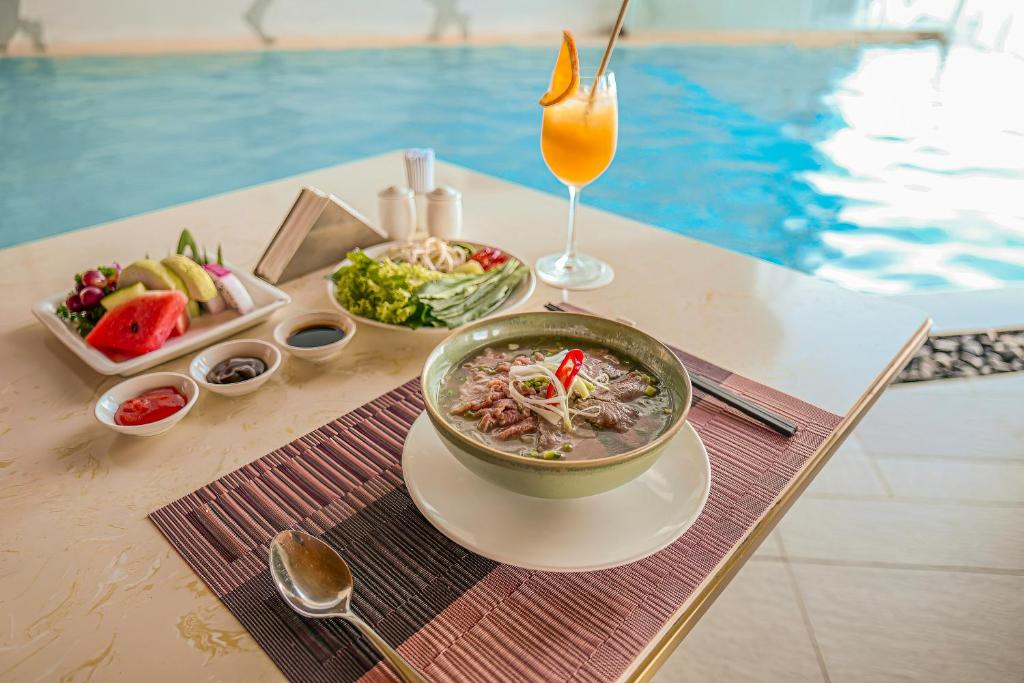 Oceanfront villa Nha Trang bảng giá