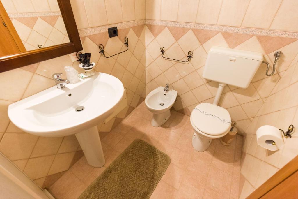 A bathroom at Agriturismo Monte degli Angeli