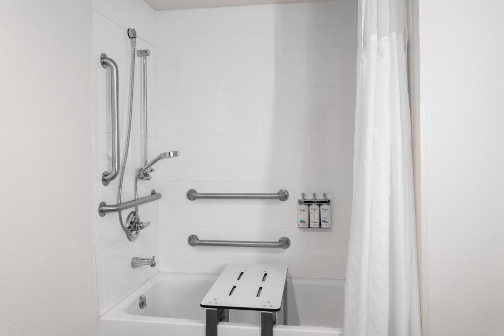 Comfort Inn Denver Central - 