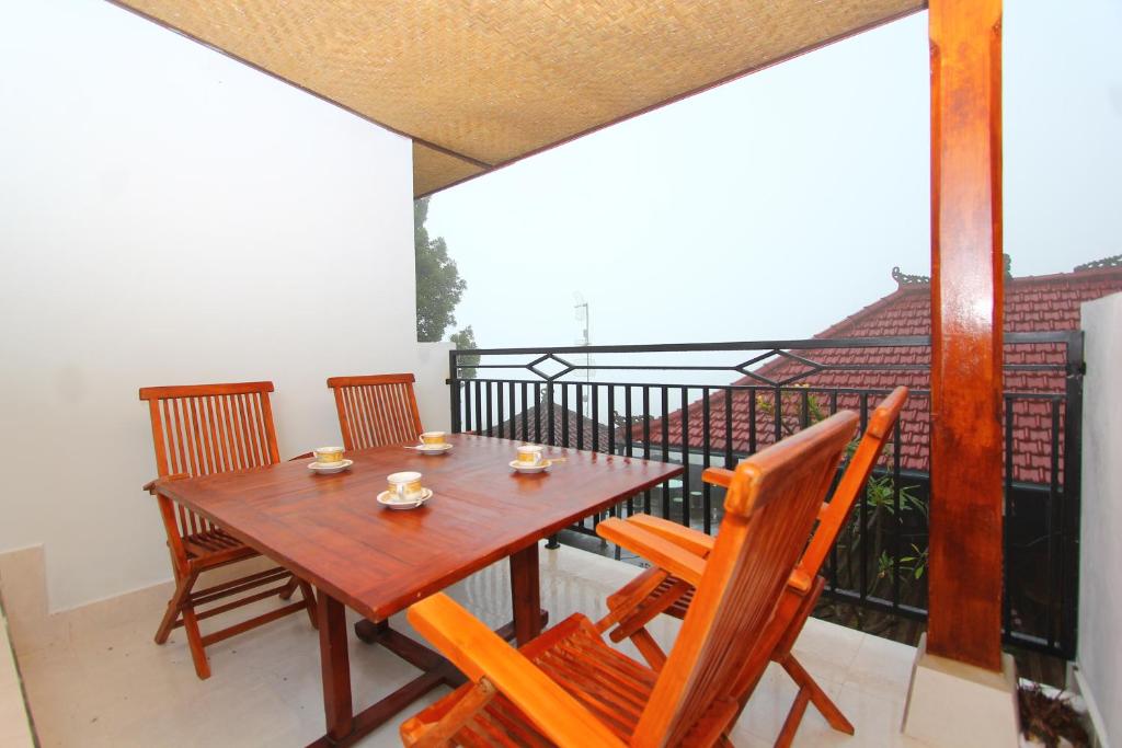 Adila Warung and Homestay - 18