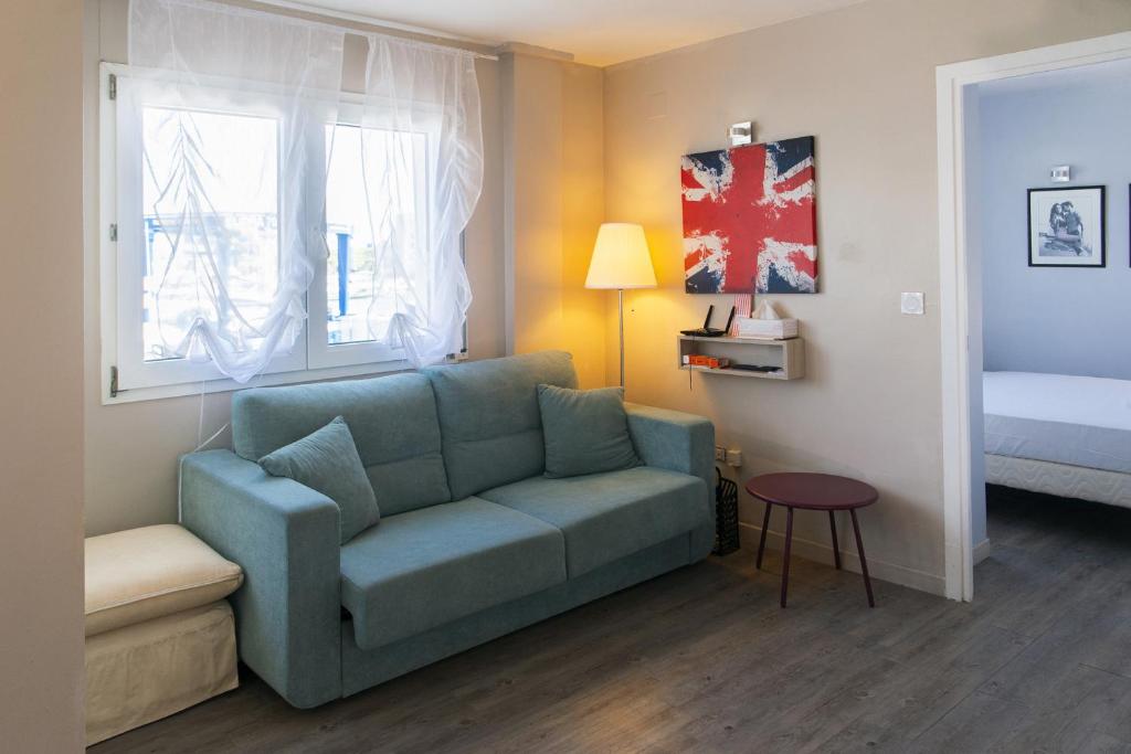 WELCS APARTAMENTO 396 EMP en el puerto de Roses
