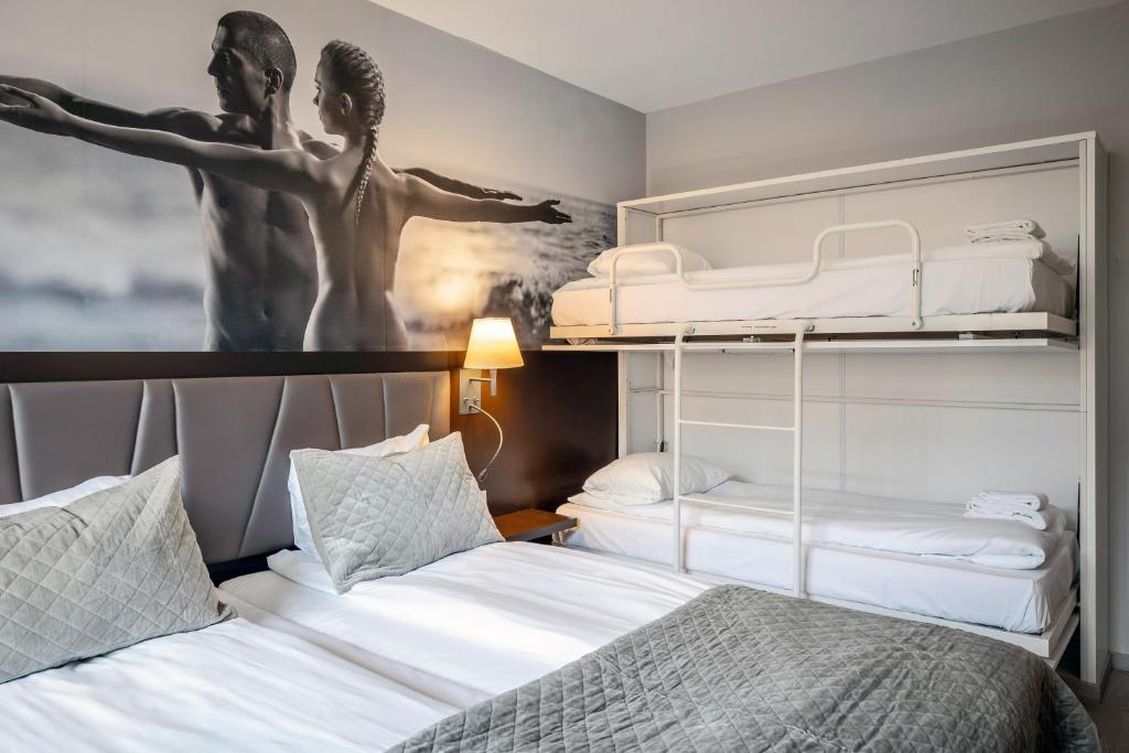 Travel Proud Sustainability certification Quality Hotel Waterfront - Camera Familiare