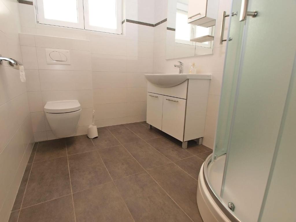 Koupelna v ubytování Apartments Dragica 927