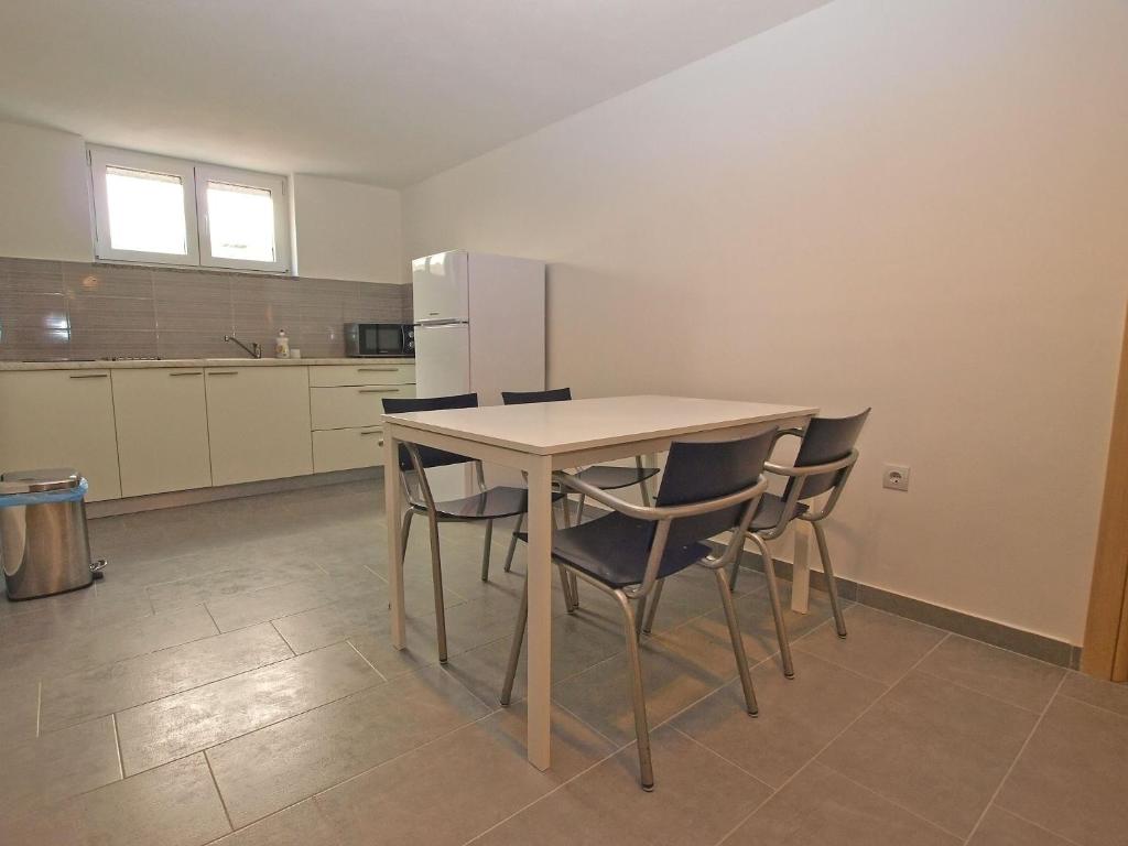 Kuchyň nebo kuchyňský kout v ubytování Apartments Dragica 927