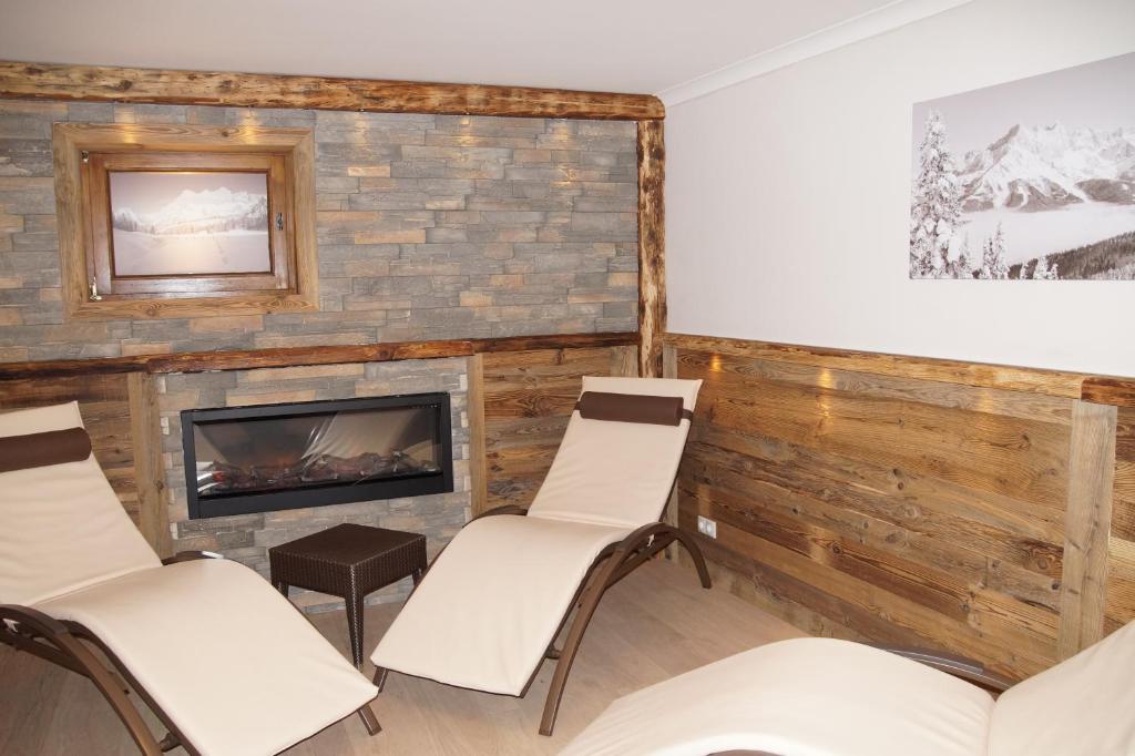 Posezení v ubytování Hotel am Sonnenhügel
