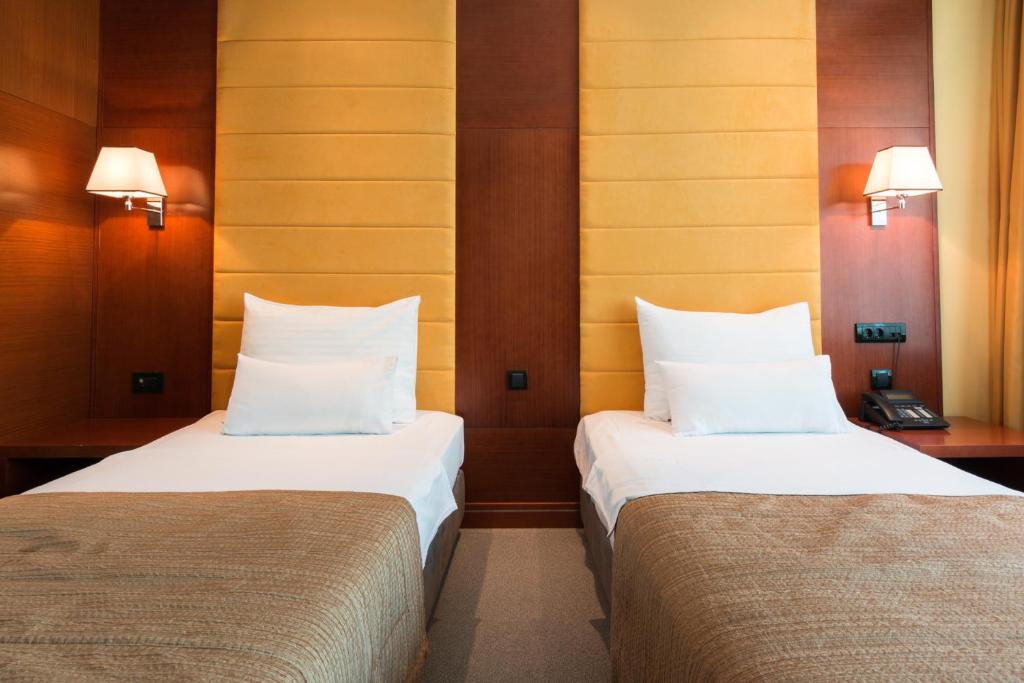 Garni Hotel Aleksandar - Twin Room