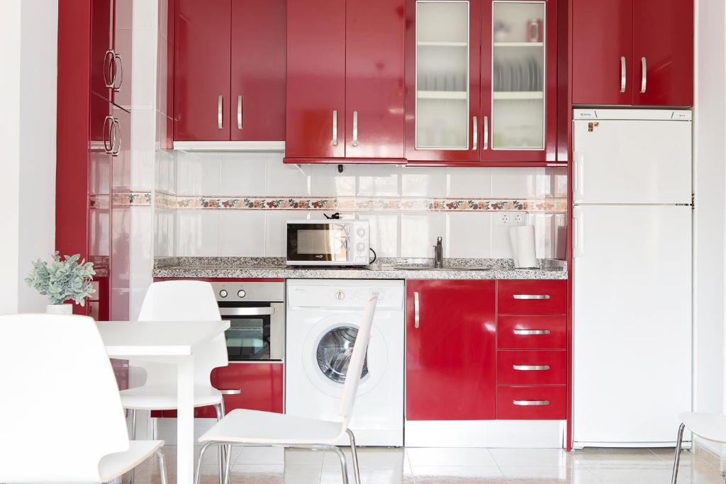 Kuchyňa alebo kuchynka v ubytovaní Hello Málaga Flat Delicias