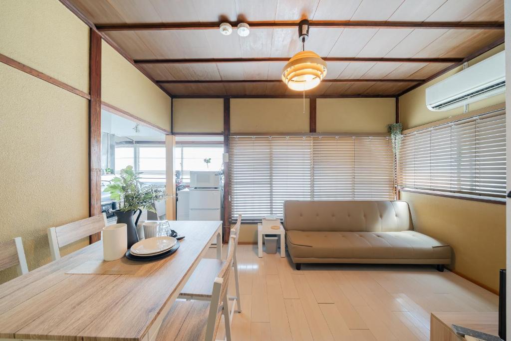 A122 J House 201 Apartment by Tokyo Skytree