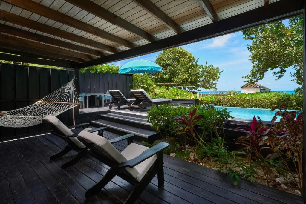 Beachfront Sanctuary Pool Cottage