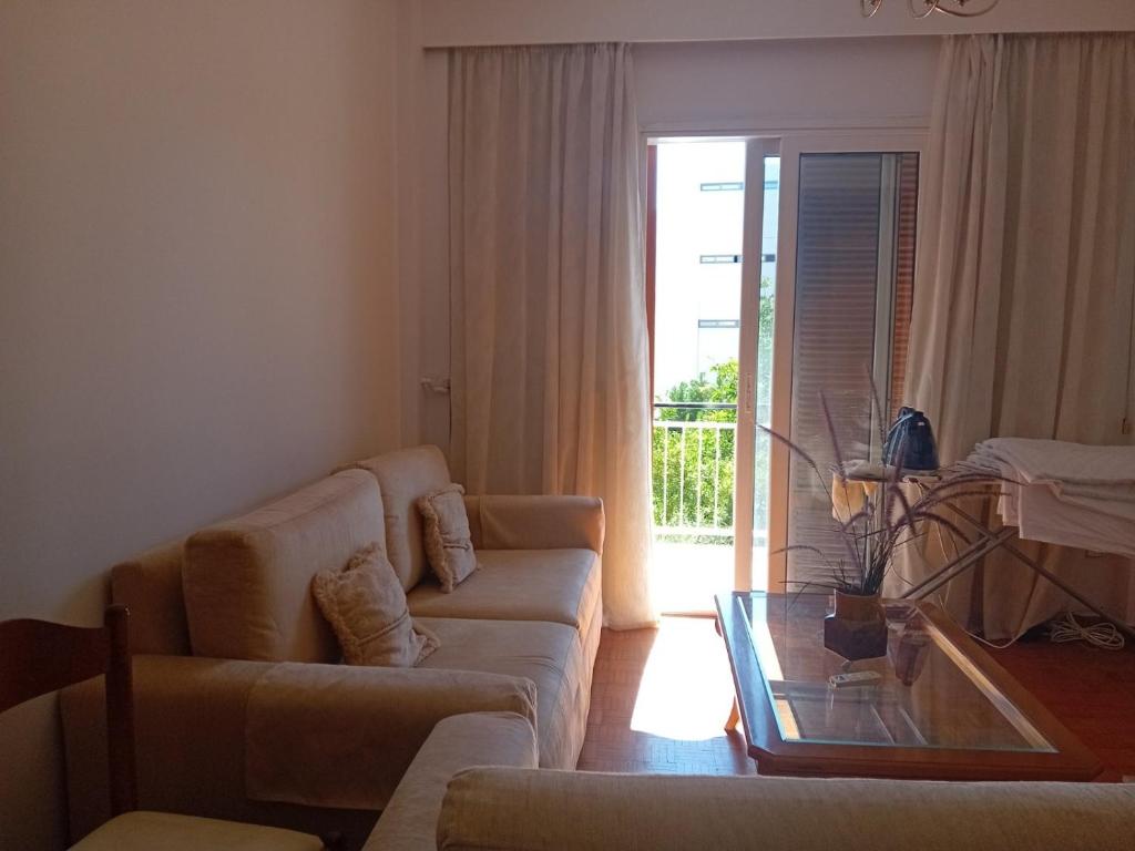 Linda Flat 4 Glyfada
