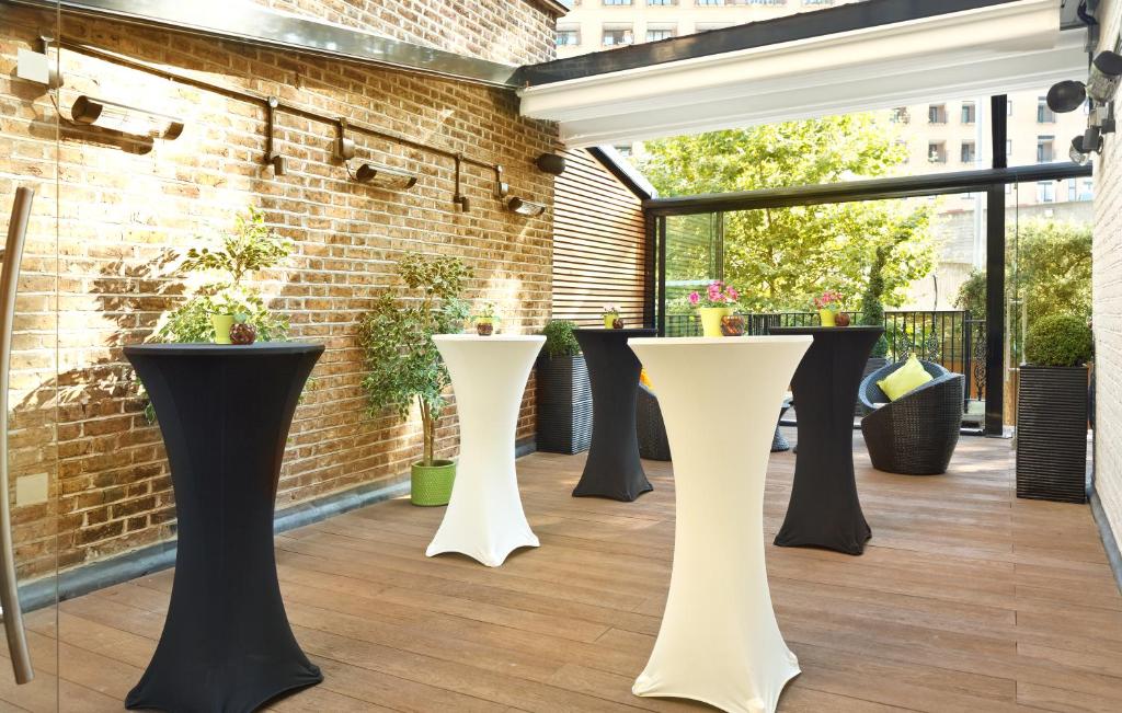 The Park City Grand Plaza Kensington Hotel - Resim 42