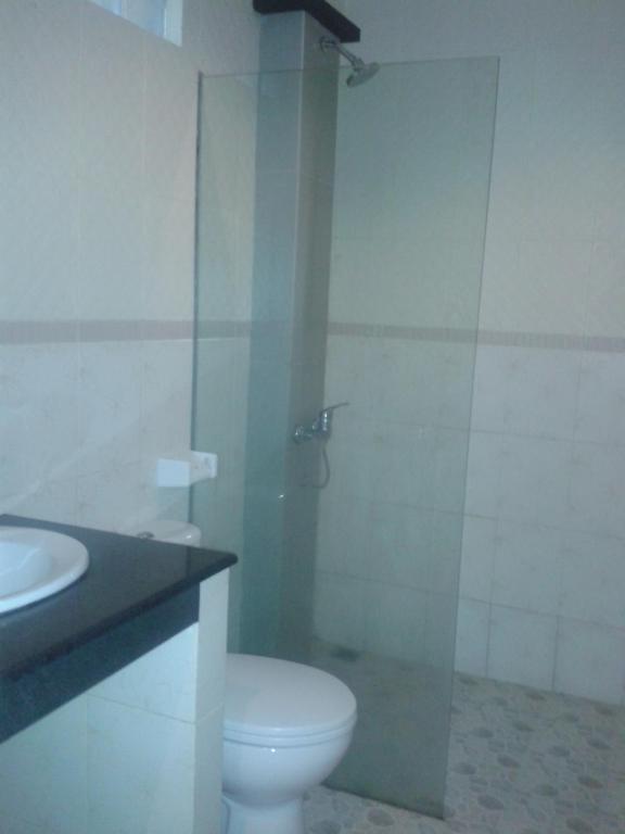 Waringin Homestay - Habitación Doble Estándar Con Agua Caliente
