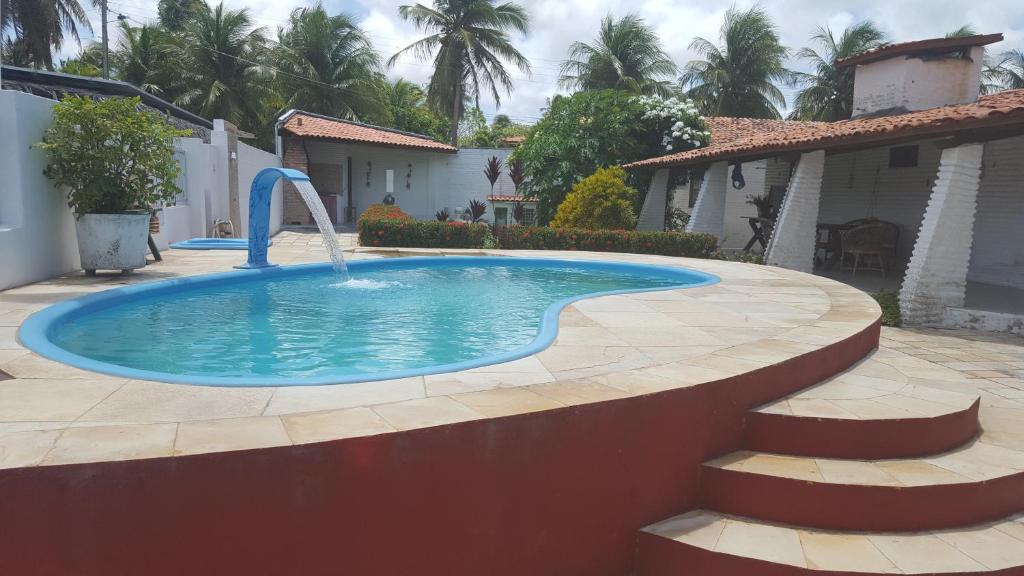  Red House Pousada