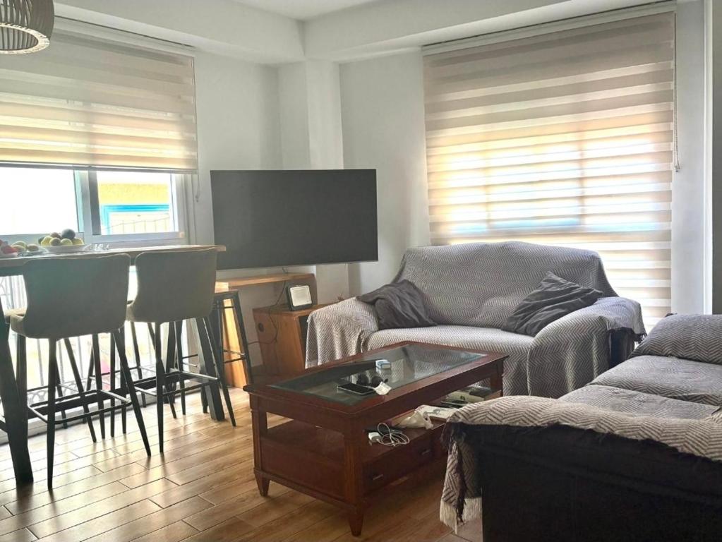 Bajondillo Apartment ,2 min to Beach & Centre