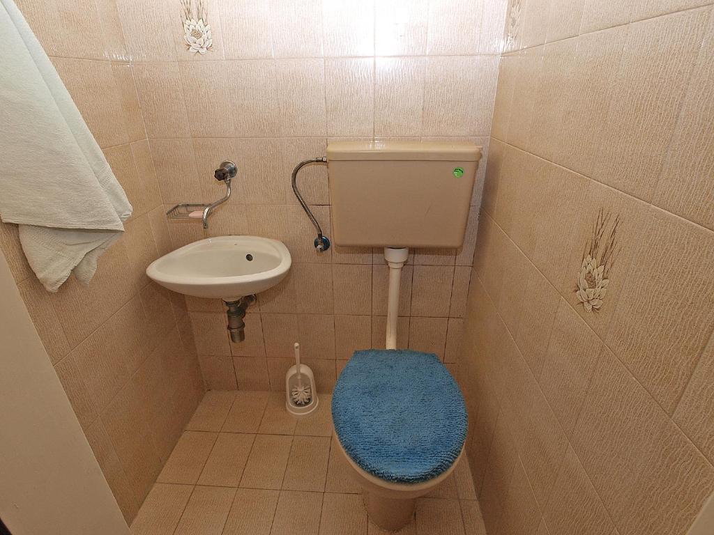 Kúpeľňa v ubytovaní Apartments Pula 926