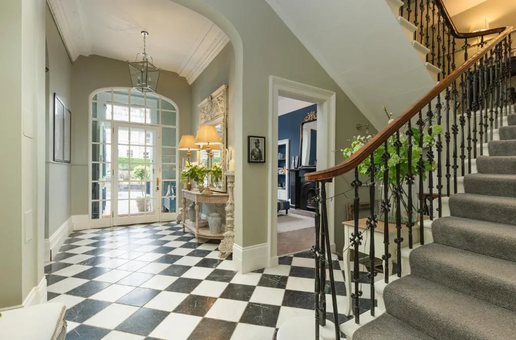 West End Townhouse