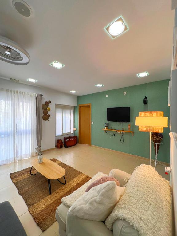 CALETA BEACH APARTMENT BY RESIDEA