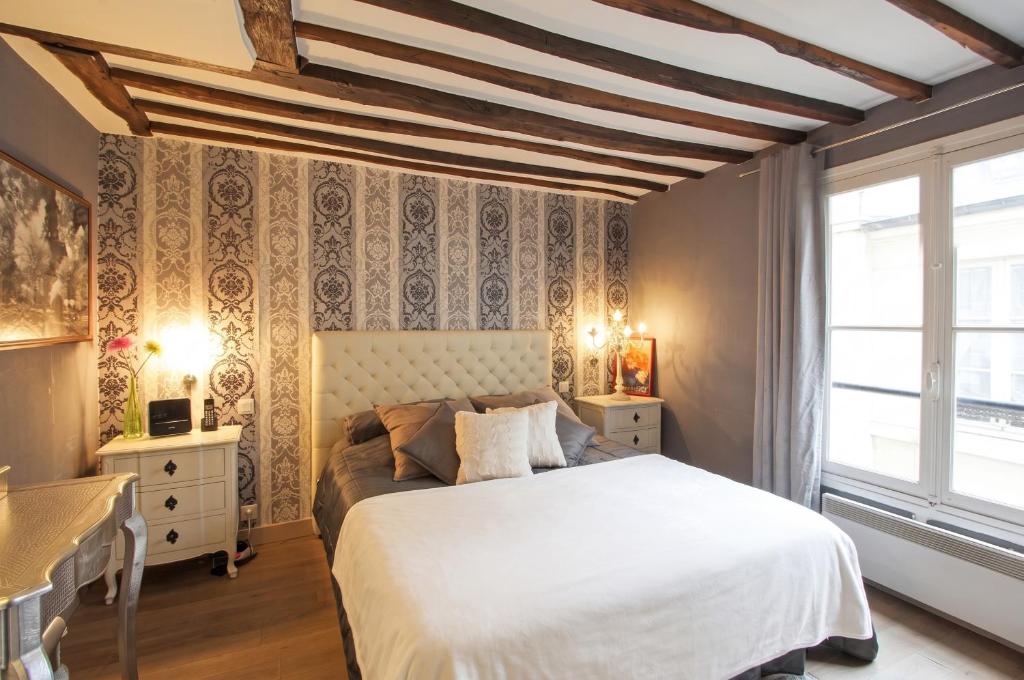 Appartement spacieux au cœur de Paris 75 m² avec vue sur la ville