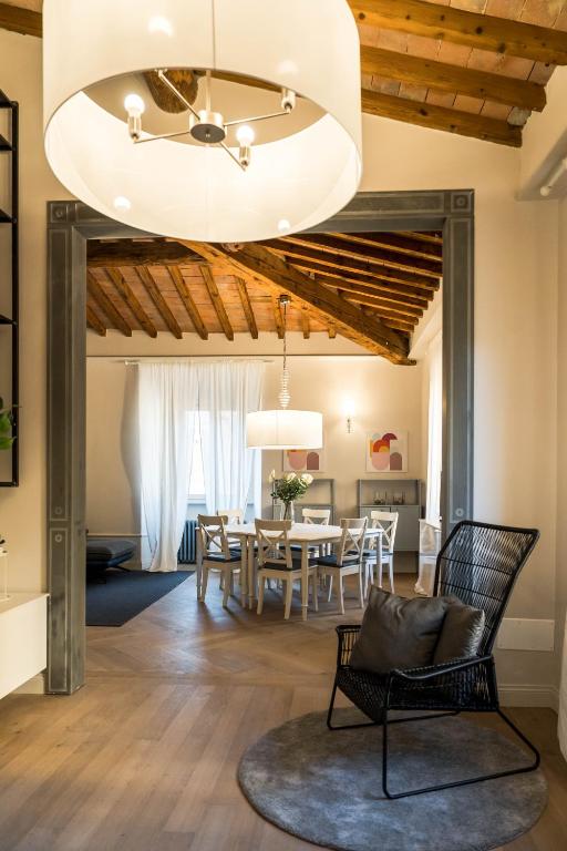 Signoria luxury loft - central & modern